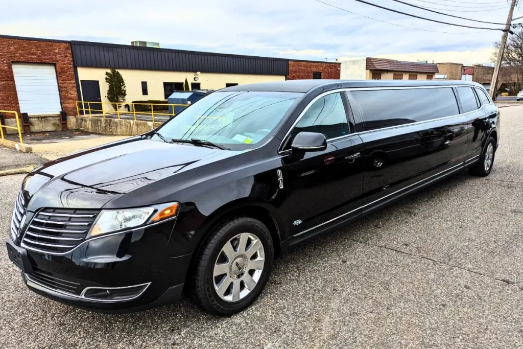 Limousine Service for VIPs