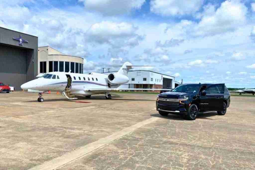 VIP Private Jet with Limo