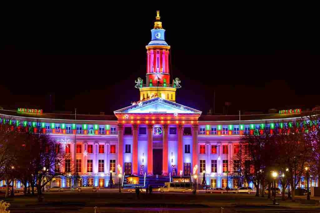 Washington DC Christmas Lights Tours