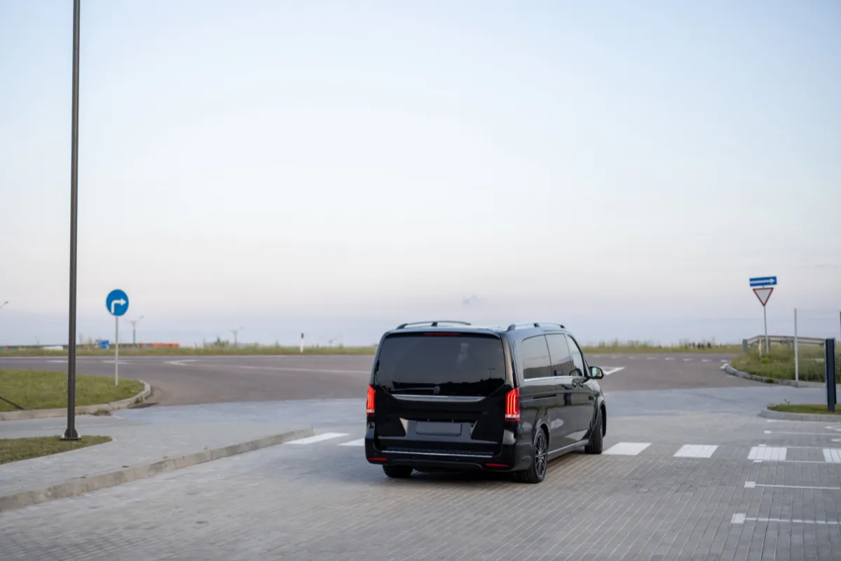 DCA airport shuttle service